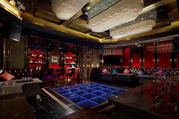 桑拿按摩+洗脚喝茶，武汉夜生活新玩法(武汉夜桑拿生活网)